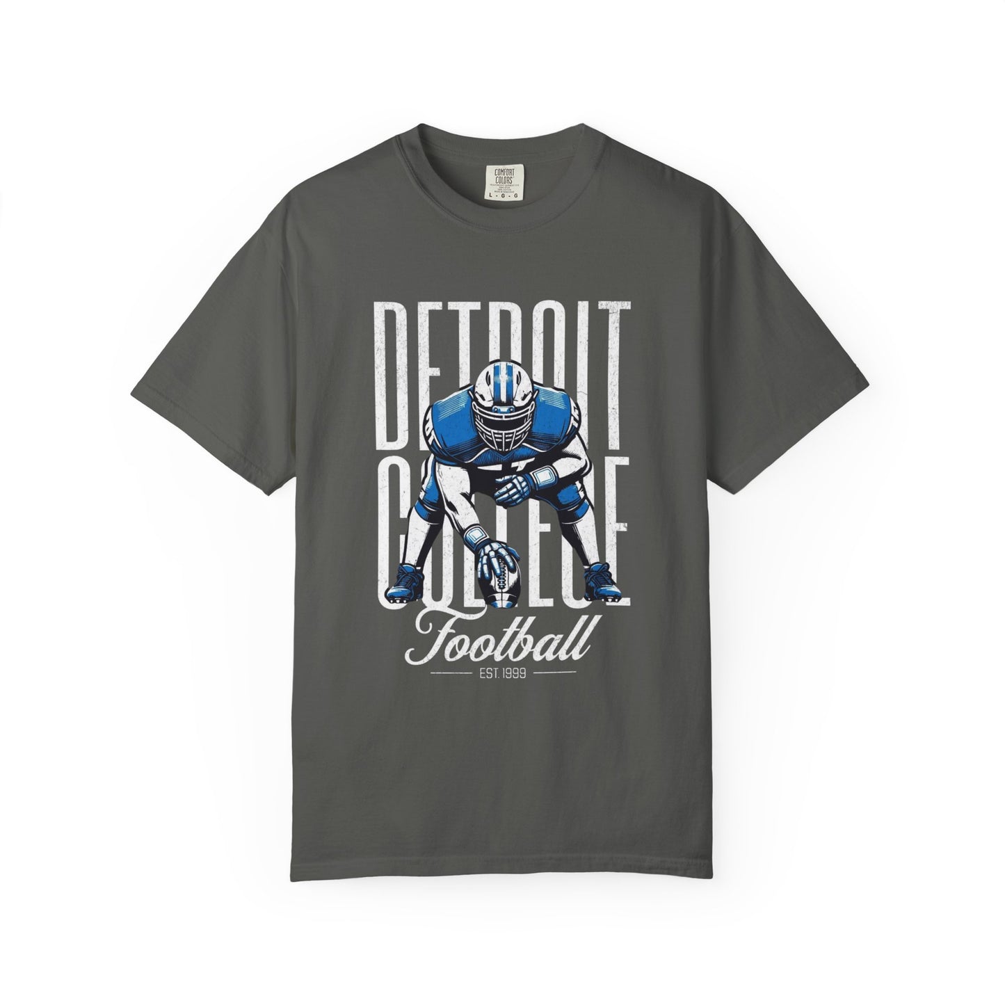 VMan's intage Detroit College Football T-Shirt, Graphic Tee for Game Day, Sports Fan Apparel, Casual Wear, College Team Gifts
