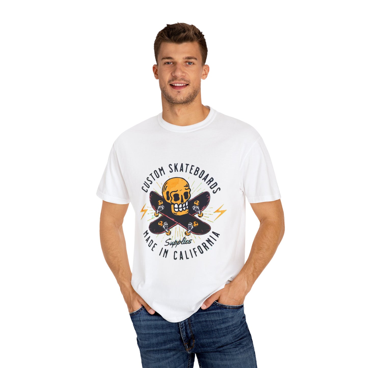 Custom Skull Skateboard T-Shirt, Unisex Graphic Tee, Casual Wear, Skateboarder Gift, California Vibes