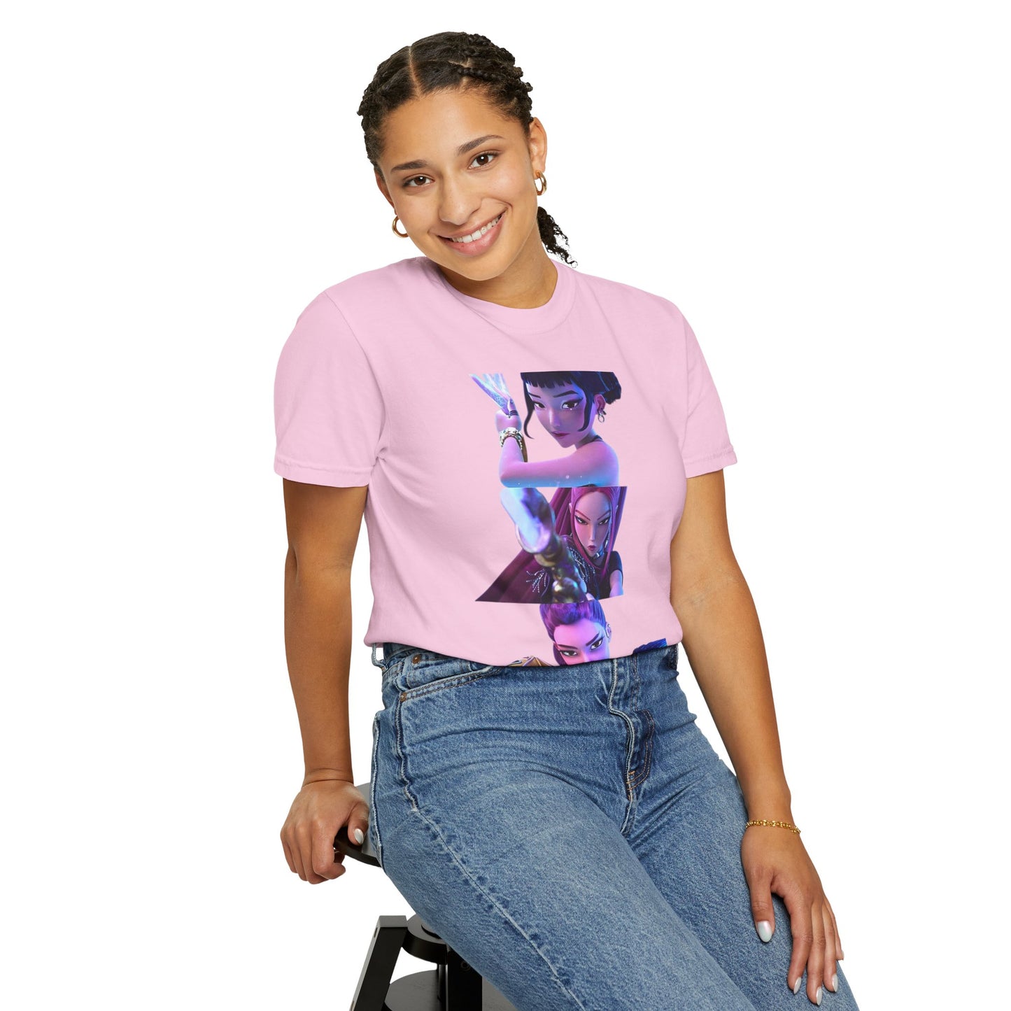 Vibrant Character Graphic Tee - Women'sRetro Anime Shirt, Ideal for Casual Wear, Gifts, Halloween, Comic Con, Streetwear