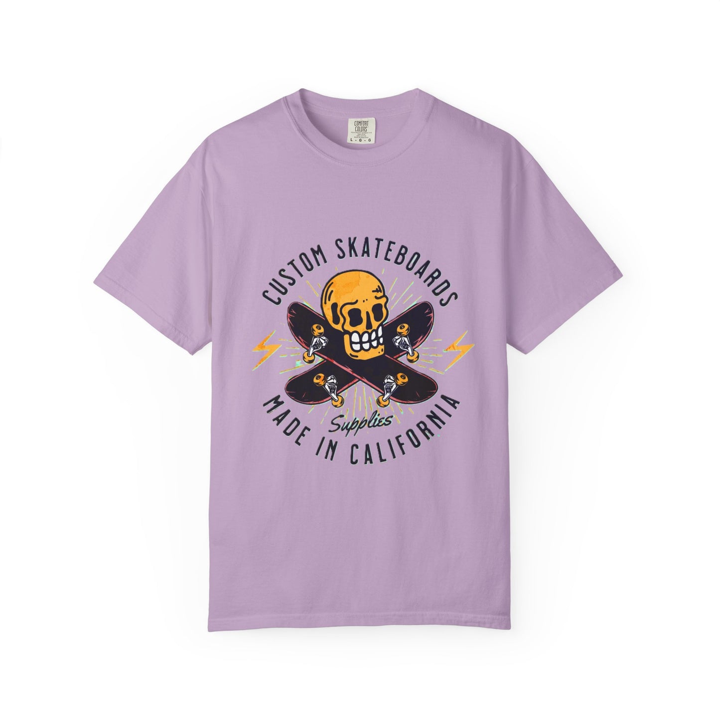 Custom Skull Skateboard T-Shirt, Unisex Graphic Tee, Casual Wear, Skateboarder Gift, California Vibes