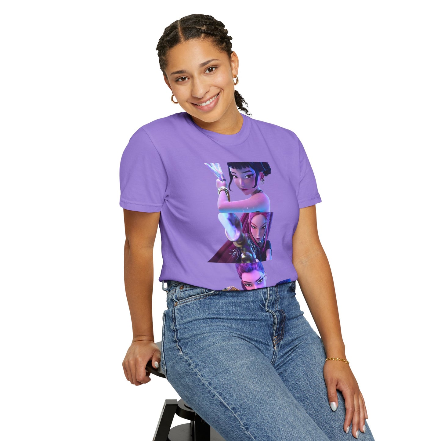 Vibrant Character Graphic Tee - Women'sRetro Anime Shirt, Ideal for Casual Wear, Gifts, Halloween, Comic Con, Streetwear