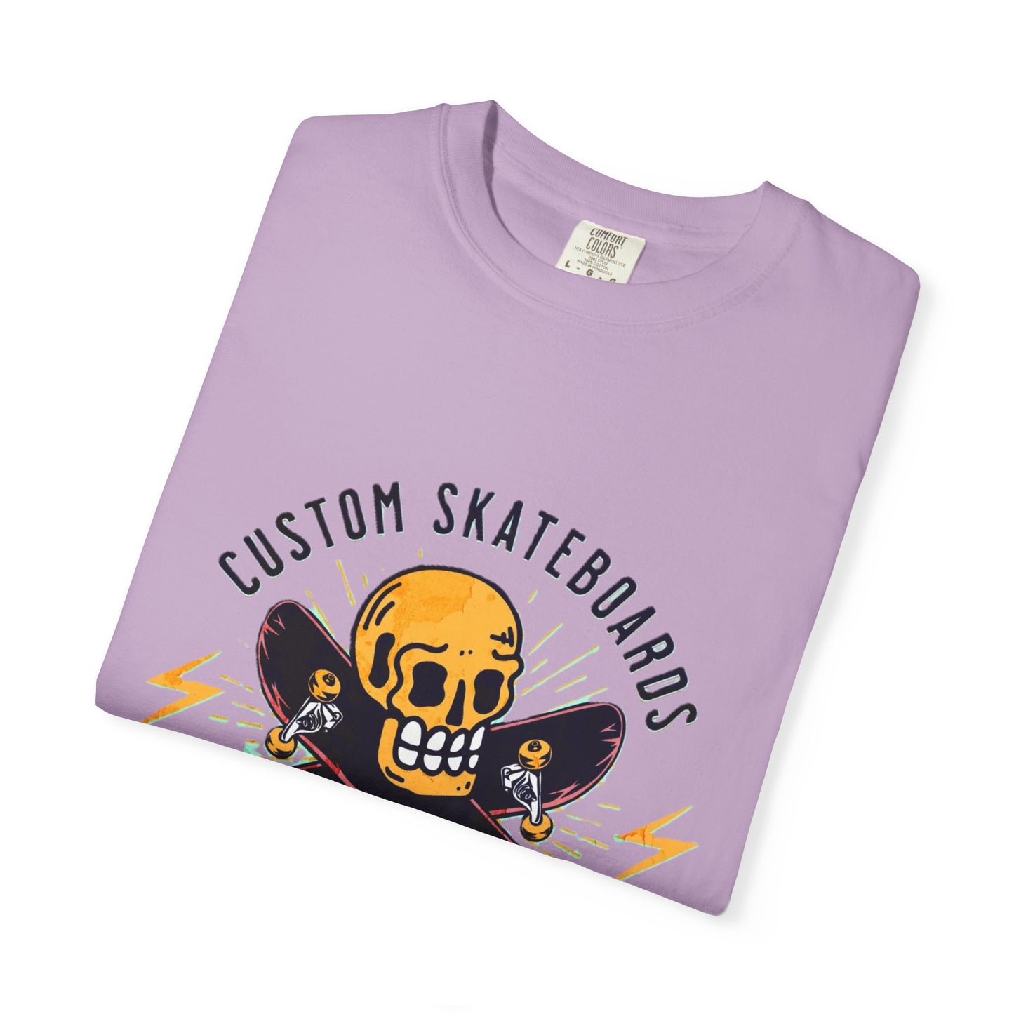 Custom Skull Skateboard T-Shirt, Unisex Graphic Tee, Casual Wear, Skateboarder Gift, California Vibes
