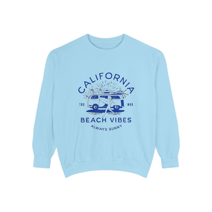 California Beach Vibes Sweatshirt, Cozy Beach Hoodie, Summer Casual Wear, Gift for Beach Lovers, Unisex Relaxed Fit Sweater