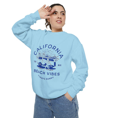 California Beach Vibes Sweatshirt, Cozy Beach Hoodie, Summer Casual Wear, Gift for Beach Lovers, Unisex Relaxed Fit Sweater