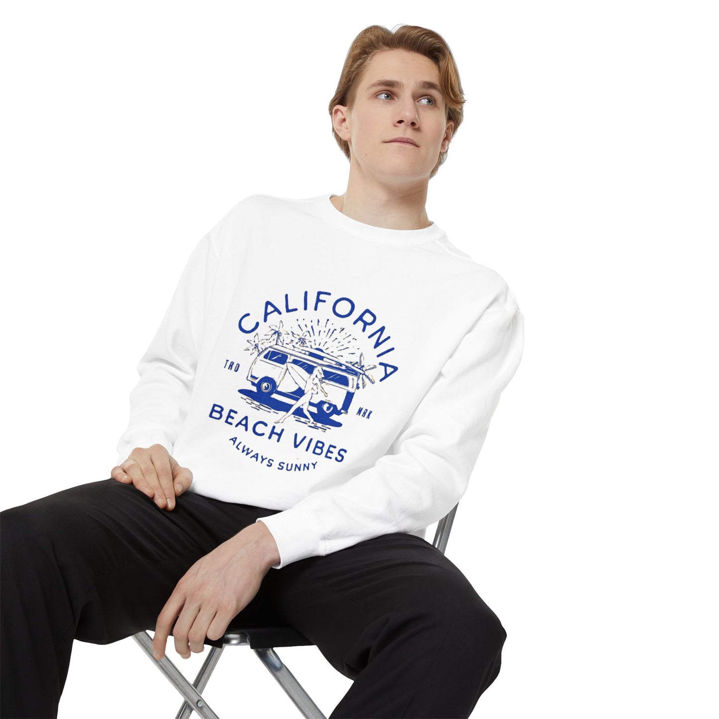 California Beach Vibes Sweatshirt, Cozy Beach Hoodie, Summer Casual Wear, Gift for Beach Lovers, Unisex Relaxed Fit Sweater