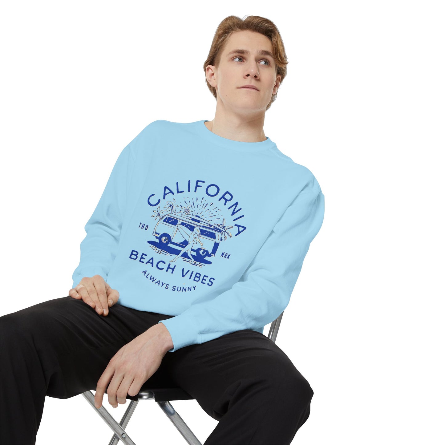 California Beach Vibes Sweatshirt, Cozy Beach Hoodie, Summer Casual Wear, Gift for Beach Lovers, Unisex Relaxed Fit Sweater